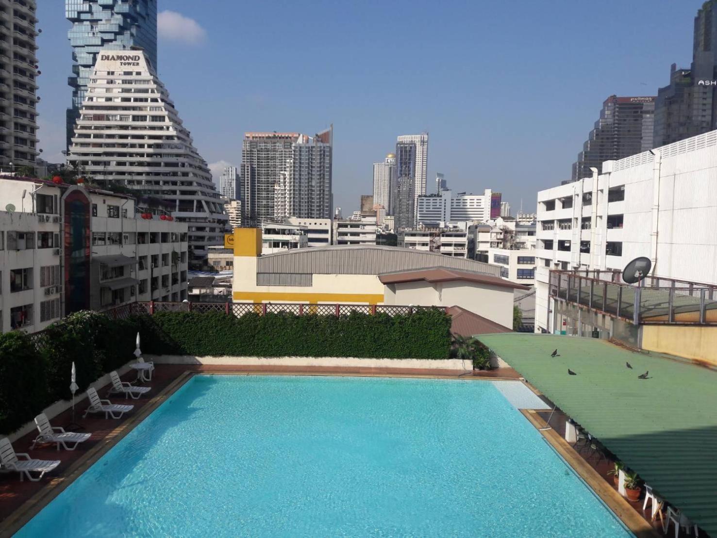 Panoramic City View Room At Silom Bangkok Exterior photo